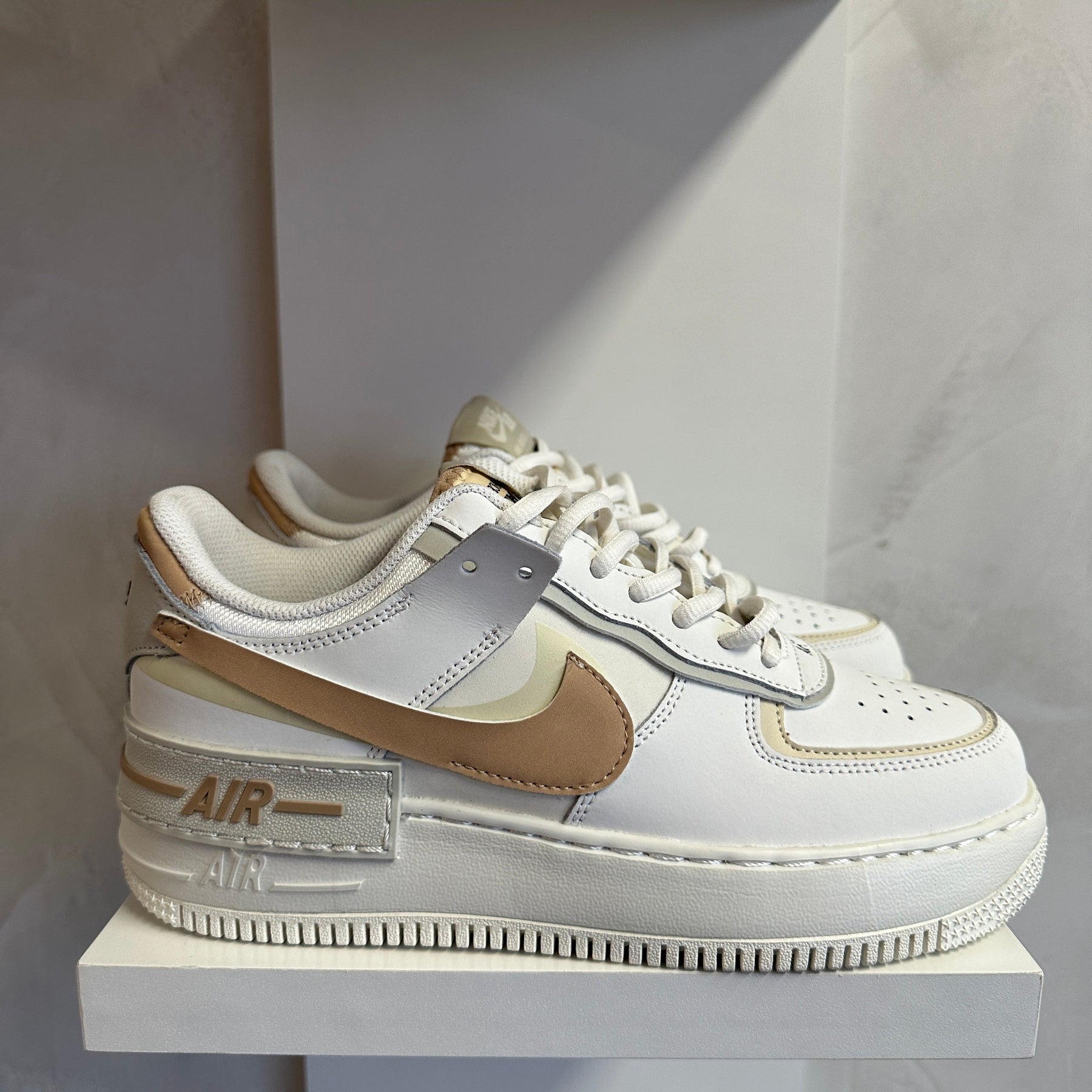 Nike Air Force 1 Shadow Sail Fossil Light Bone (Pronta Entrega)