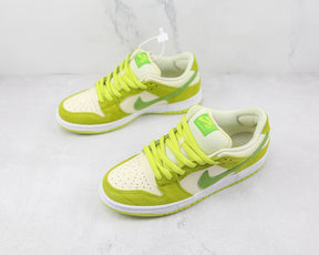 Nike SB Dunk Low Pro Sour Apple