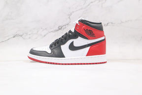 Jordan 1 Retro High Black Toe