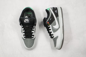 Nike SB Dunk Low Vx1000