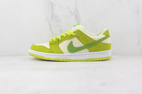 Nike SB Dunk Low Pro Sour Apple