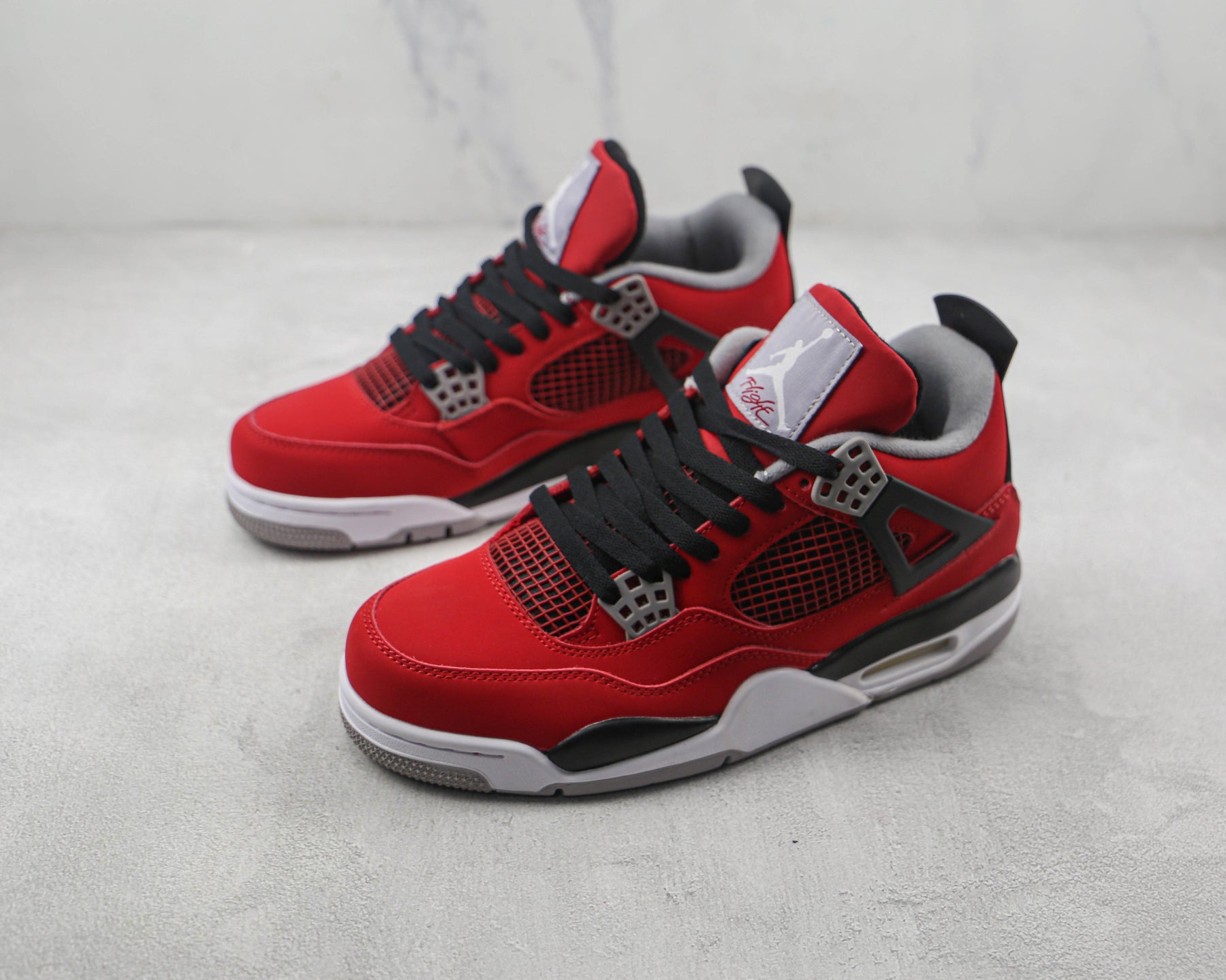 Jordan 4 Retro Toro Bravo