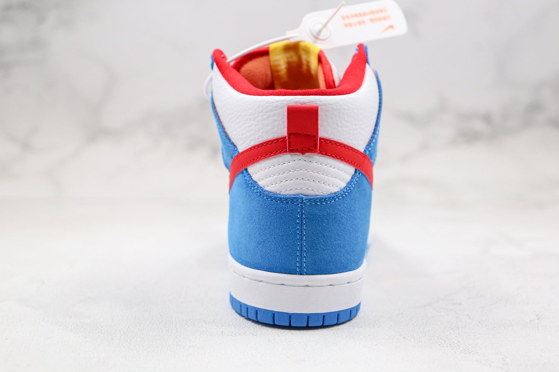 Nike SB Dunk High Doraemon