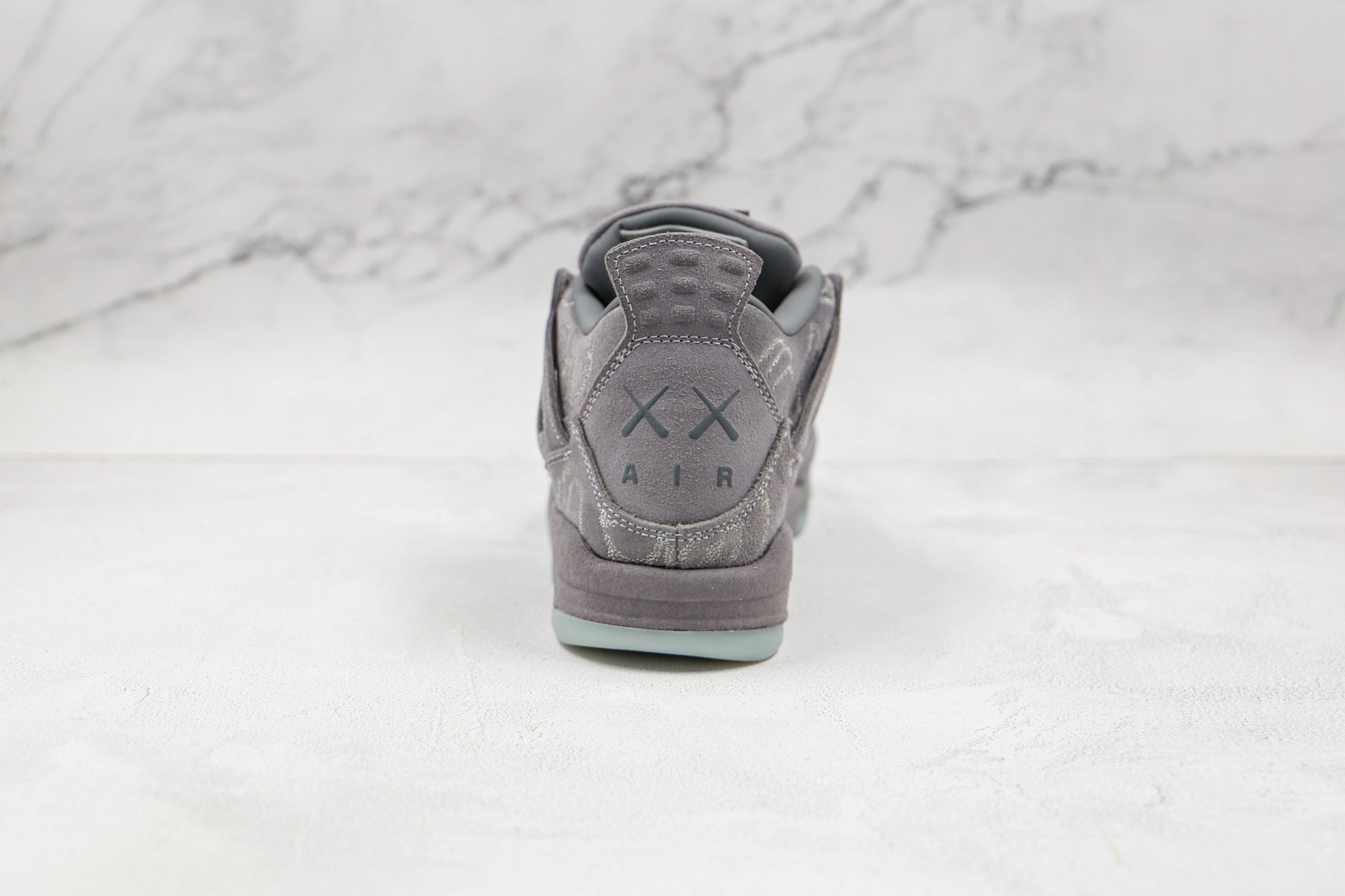 Jordan 4 Retro Kaws